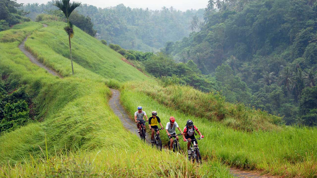 Gunung Batur Downhill